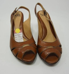 lot 11 image: Sofft NWB Ladies Vivian Dark Brown Leather Shoe Heels Peep-Toe Sandal Womens Size 8.5M