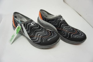 lot 21 image: BZees NWB Lifetime Grey22 Agion Slip-On Shoe Womens Size 9W