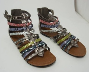 lot 26 image: Maurices Ladies NWB AVA Multi Color Gladiator Cool Combo Sandals Flats Strap Shoe Womans Size9