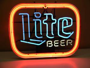 VINTAGE LITE BEER NEON LIGHT - FANTASTIC PIECE - WORKS - NICE - APPROX 21 By 18 - SEE PICTURES