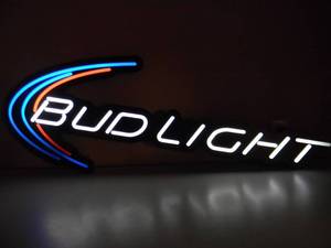 VINTAGE BUD LIGHT LIGHTED BAR LIGHT - NICE - WORKS - COOL OLD SCHOOL PIECE - APPROX 48 By 20 - SEE PICTURES