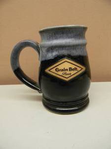 RARE - GRAIN BELT BEER MUG By BANNER OAK POTTERY NEW LONDON, MN. - FANTASTIC PIECE - SEE PICTURES