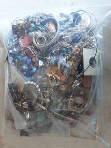lot 16 image: Bag Lot Of Assorted Jewelry
