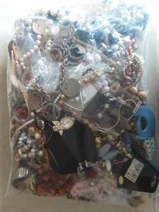 lot 18 image: Bag Lot Of Assorted Jewelry