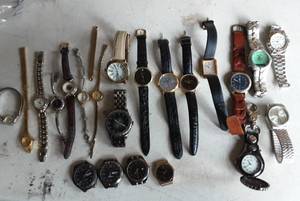 lot 24 image: Lot Of Assorted Watches