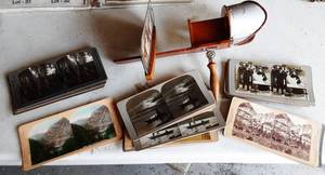 lot 35 image: Vintage Stereoscope & Stereographs