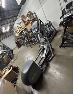 Precor EFX Elliptical Cross Trainer