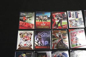 lot 64 image: Tom Brady Football Card Lot  20 Cards