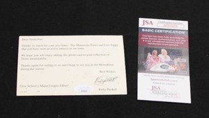 lot 21 image: Kirby Puckett 5.5x3.5 Inch Postcard Autograph JSA COA #AI35251