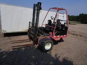 lot 5 image: 2000 Teledyne Princeton Forklift