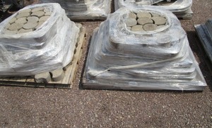 lot 52 image: (2) Pallets of Landscape Blocks
