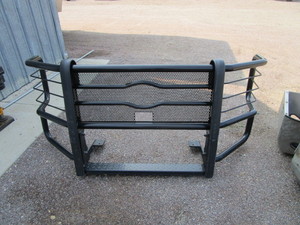 lot 15 image: Ford Grill Guard