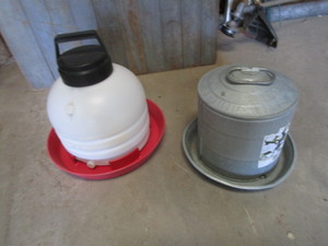lot 70 image: Poultry Waterers