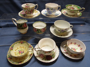 lot 83 image: Bone China Tea Cups, Cream & Sugar