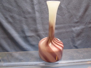 lot 80 image: Blown Glass Vase