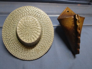lot 90 image: Wall Pockets