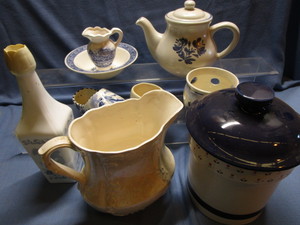 lot 92 image: Pfaltzgraff, Delft