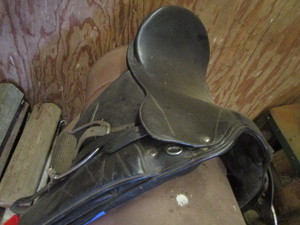 lot 4 image: Dressage Saddle