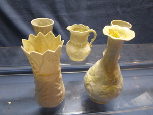 lot 128 image: Belleek