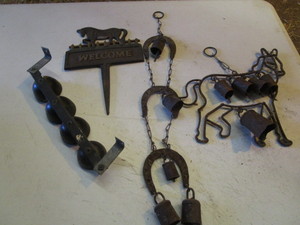 lot 163 image: Sleigh Bells, Chimes