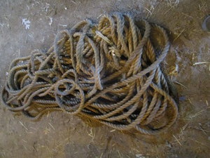 lot 164 image: Hay Rope