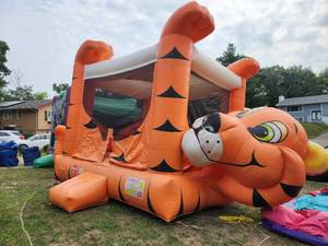 2012 Cutting Edge Belly Bouncer Tiger Jumper