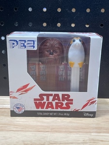 lot 5 image: Star Wars PEZ Dispensers