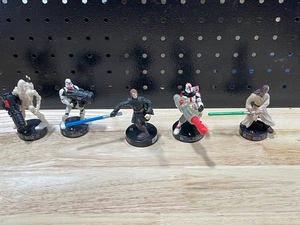 lot 36 image: Star Wars Attacktix Action Figures