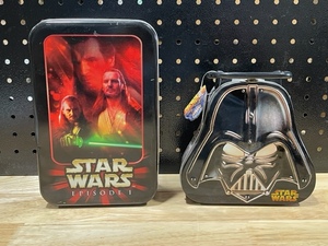 lot 40 image: Star Wars Metal Tins