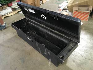 Husky 71.36 in. Matte Black Aluminum Full Size Crossbed Truck Tool Box   No Keys Customer Returns See Picture