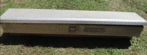 DELTA DIAMOND TREAD ALUMINUM TRUCK BOX