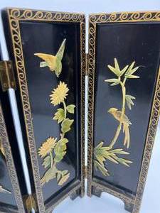 Vintage Mini 4 Panel Chinese Birds & Floral Lacquered Screen
