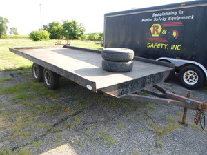 lot 1 image: 2007 Homemade Utility Trailer
