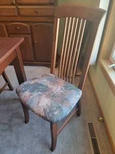 lot 1 image: Canadel Furniture Prairie Mission Dining Table Set
