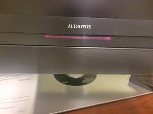 lot 131 image: 32 AudioVox LCD TV