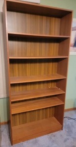 lot 51 image: Adjustable 6 Shelf Bookshelf