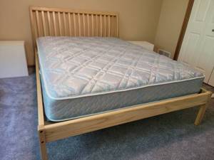 lot 32A image: Minimilist Blonde Full Bed Set