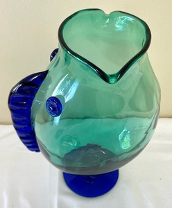 lot 37 image: Fun Fish Themed Glass Pitcher