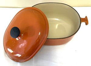 lot 39 image: Le Creuset Enamel Pot with Lid