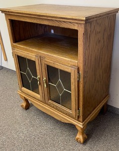 lot 68 image: Petite Glass Door Cabinet