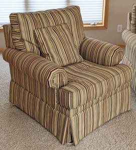 lot 4 image: Highland House Striped Down Filled Armchair