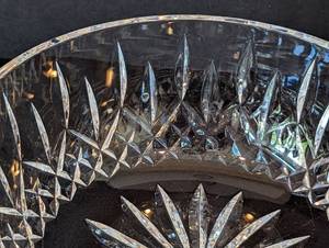 lot 22 image: Waterford Crystal Bowl