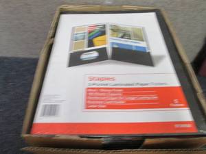 16- 5pks Staples Laminated 2 Pocket...