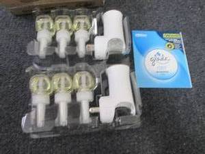 Glade Plug Ins 2 Warmers & 6 Refill...