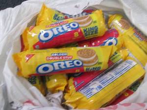 12- 4 oz Oreos Golden Double Stuf K...