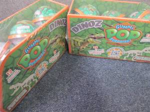 2- 7 ct Dinoz Gummi Pop Surprise...