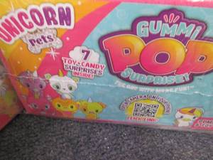 2- 7 ct Unicorn Pets Gummi Pop Surp...
