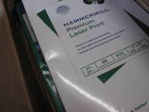 2 Reams Hammermill Premium Laser Pr...