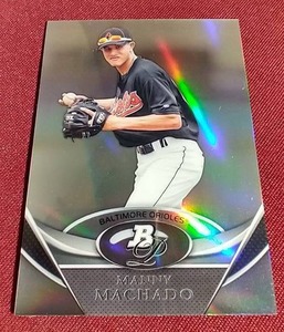lot 1 image: 2011 Bowman Platinum Refractor Manny Machado Prospect Card