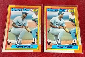 lot 15 image: (2) 1990 Topps Frank Thomas Rookie Cards